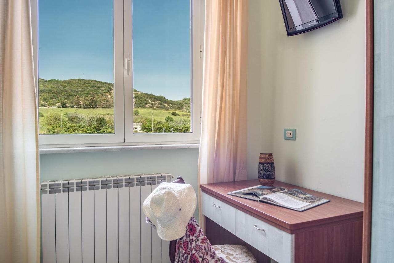 Villa Mg Hotel Санта-Маринелла Екстер'єр фото