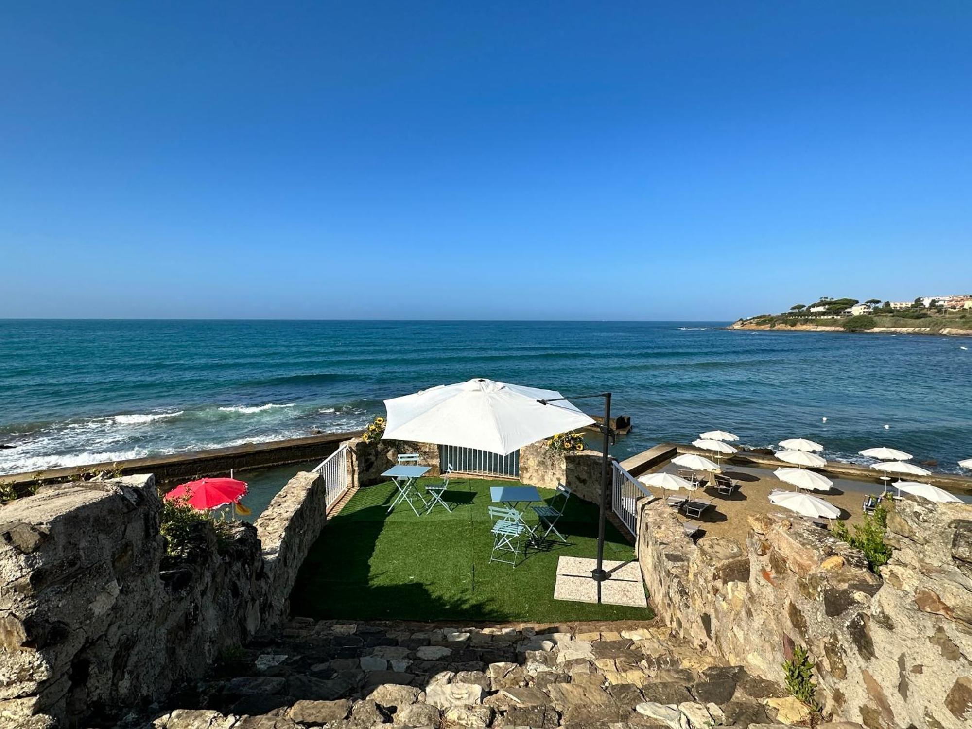 Villa Mg Hotel Санта-Маринелла Екстер'єр фото